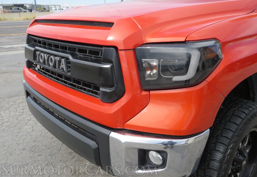 2017 Toyota Tundra 4WD - Image 15