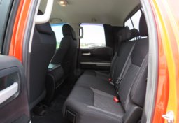 2017 Toyota Tundra 4WD - Image 30