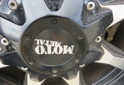 2017 Toyota Tundra 4WD - Image 51