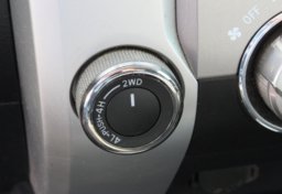 2017 Toyota Tundra 4WD - Image 47