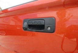 2017 Toyota Tundra 4WD - Image 22