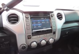 2017 Toyota Tundra 4WD - Image 37