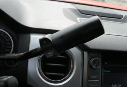 2017 Toyota Tundra 4WD - Image 38