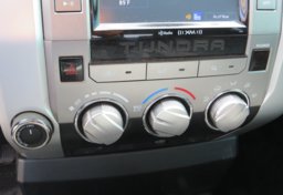 2017 Toyota Tundra 4WD - Image 39