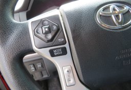 2017 Toyota Tundra 4WD - Image 33