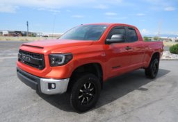 2017 Toyota Tundra 4WD - Image 1