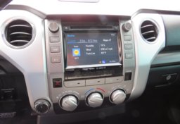 2017 Toyota Tundra 4WD - Image 42