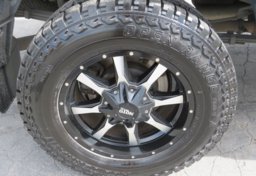 2017 Toyota Tundra 4WD - Image 52