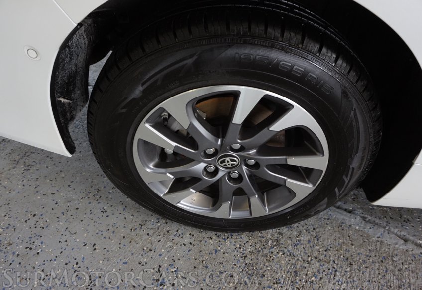 2019 Toyota Prius - Image 57