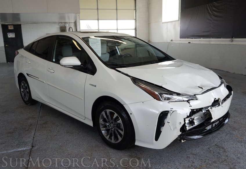 2019 Toyota Prius - Image 3