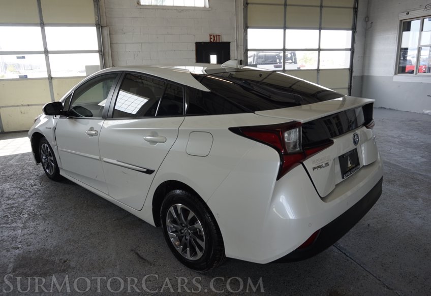 2019 Toyota Prius - Image 5