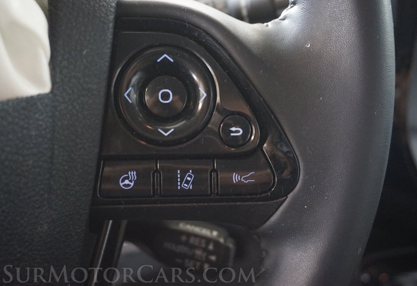 2019 Toyota Prius - Image 37