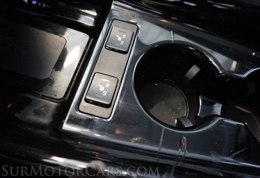 2019 Toyota Prius - Image 44