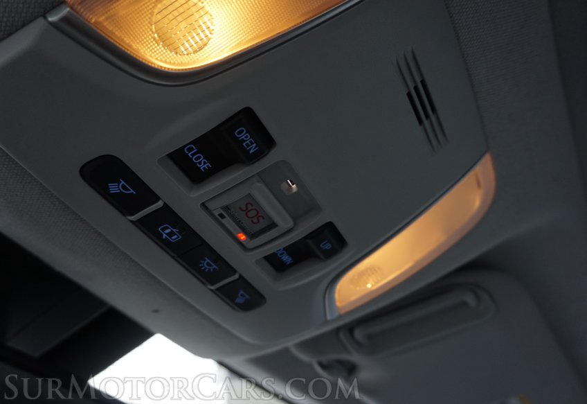 2019 Toyota Prius - Image 42