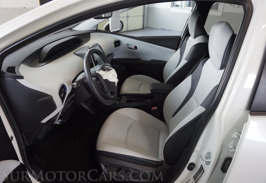 2019 Toyota Prius - Image 26