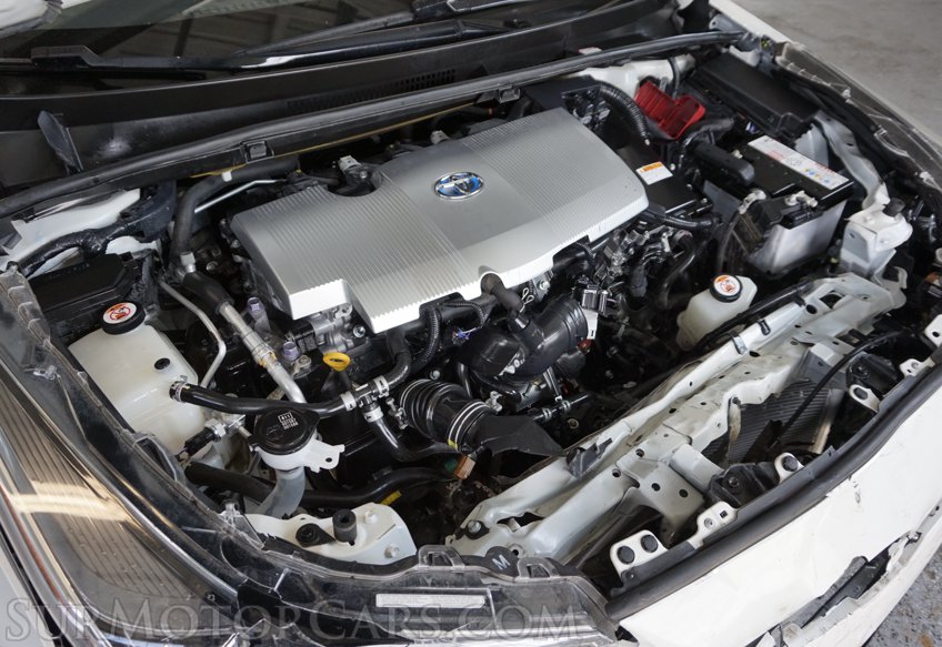 2019 Toyota Prius - Image 60