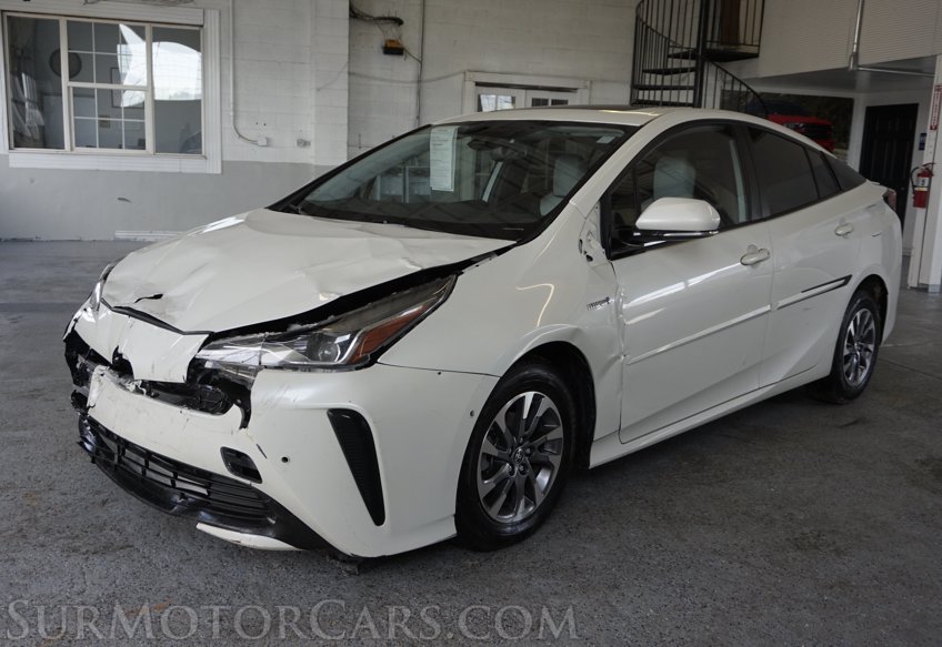 2019 Toyota Prius - Image 4