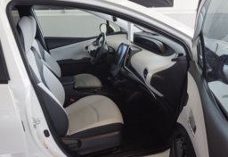 2019 Toyota Prius - Image 28