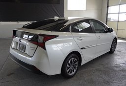 2019 Toyota Prius - Image 8