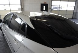 2019 Toyota Prius - Image 16