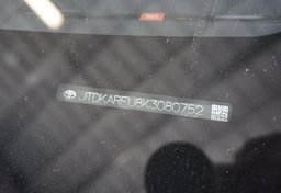 2019 Toyota Prius - Image 65