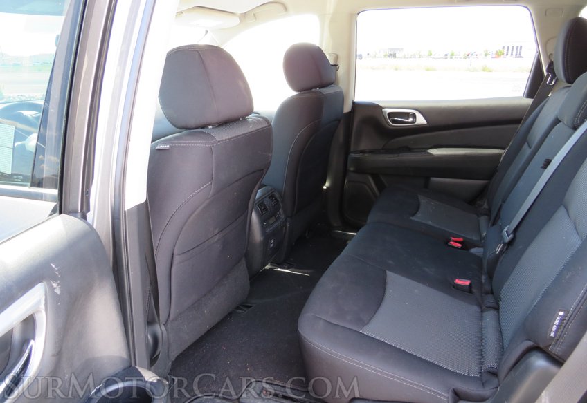 2018 Nissan Pathfinder - Image 29