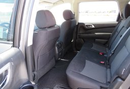 2018 Nissan Pathfinder - Image 29