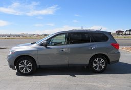 2018 Nissan Pathfinder - Image 9