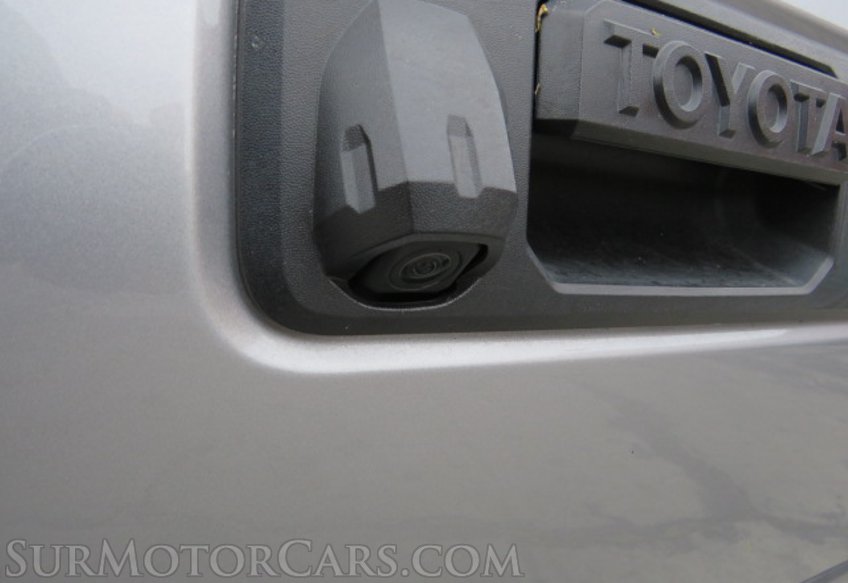 2018 Toyota Tacoma - Image 21