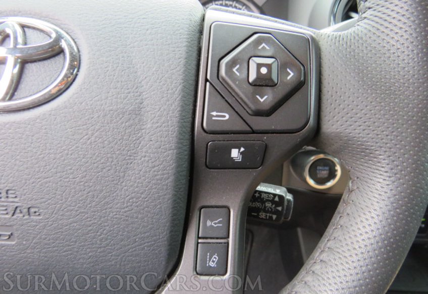 2018 Toyota Tacoma - Image 31