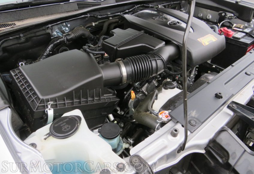 2018 Toyota Tacoma - Image 48