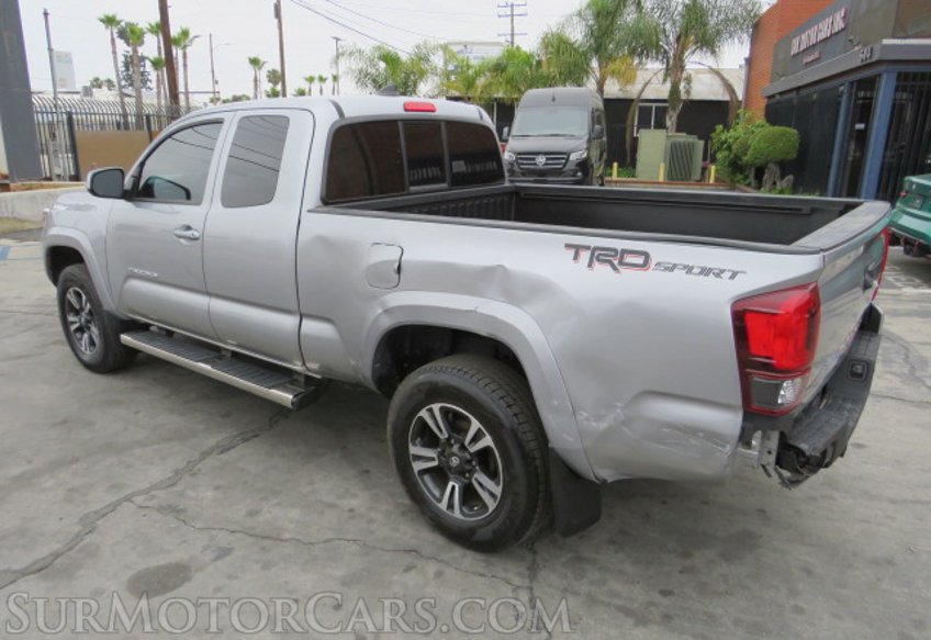 2018 Toyota Tacoma - Image 5