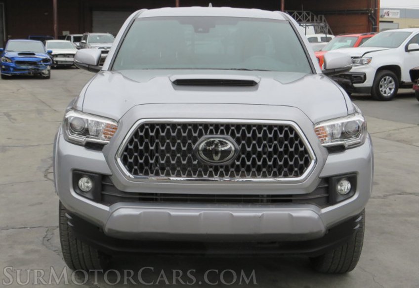 2018 Toyota Tacoma - Image 11