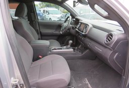 2018 Toyota Tacoma - Image 22