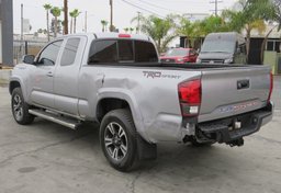 2018 Toyota Tacoma - Image 6