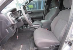 2018 Toyota Tacoma - Image 23