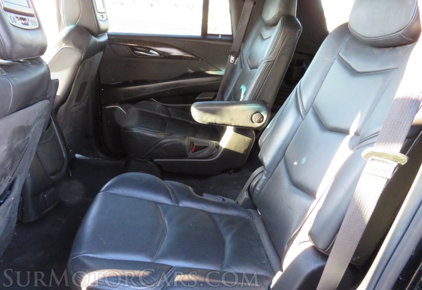 2016 Cadillac Escalade - Image 29