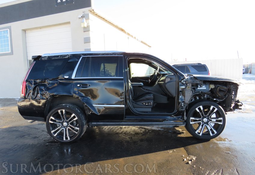 2016 Cadillac Escalade - Image 10