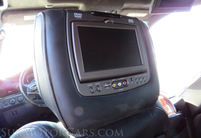 2016 Cadillac Escalade - Image 46