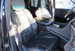 2016 Cadillac Escalade - Image 30