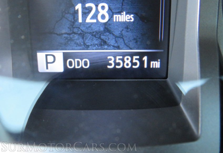 2020 Toyota Tacoma - Image 30