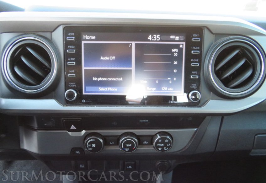 2020 Toyota Tacoma - Image 35