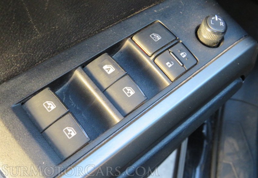 2020 Toyota Tacoma - Image 40