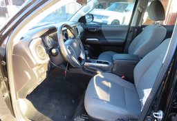 2020 Toyota Tacoma - Image 19