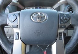 2020 Toyota Tacoma - Image 34