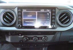 2020 Toyota Tacoma - Image 35