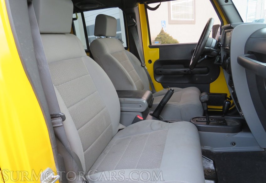 2009 Jeep Wrangler Unlimited - Image 25