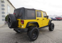 2009 Jeep Wrangler Unlimited - Image 7