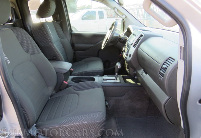 2016 Nissan Frontier - Image 23