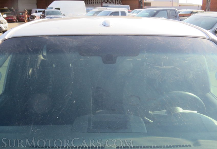 2016 Nissan Frontier - Image 13